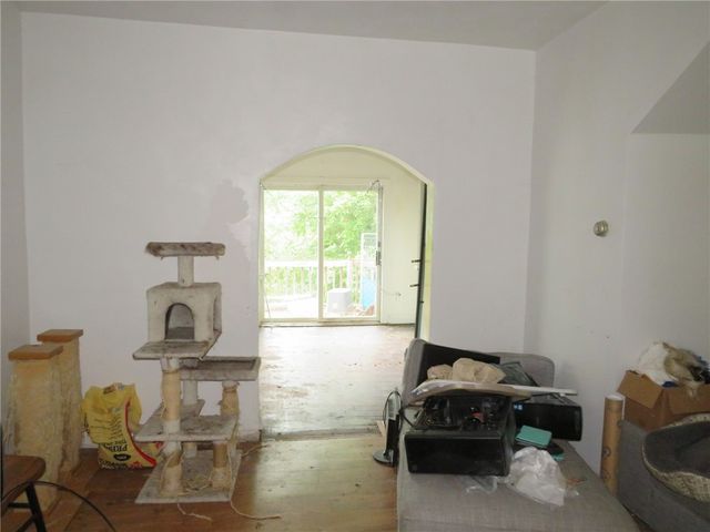 1111 Tyndall St, Sheraden, PA 15204