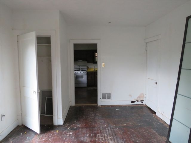 1111 Tyndall St, Sheraden, PA 15204