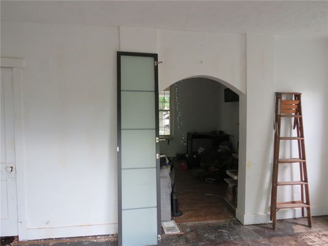1111 Tyndall St, Sheraden, PA 15204
