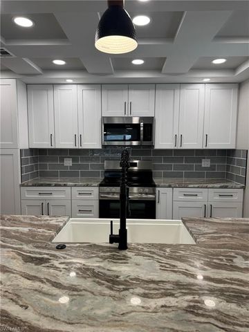 1819 SE 13th TER, Cape Coral, FL 33990