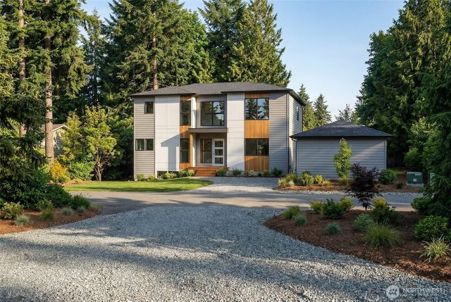 5035 NE 178th Street, Lake Forest Park, WA 98155