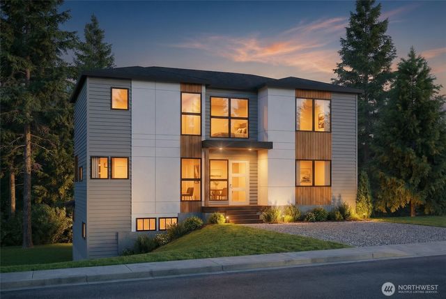 5035 NE 178th Street, Lake Forest Park, WA 98155