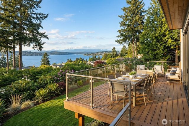 5035 NE 178th Street, Lake Forest Park, WA 98155