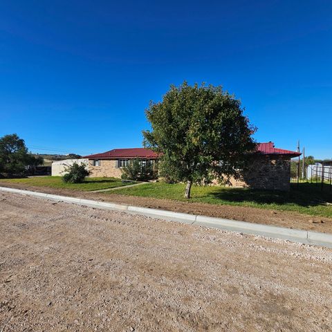 1302 S 3rd Street, Canadian, TX 79014