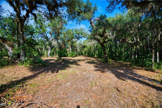 14221 River RD, Fort Myers, FL 33905