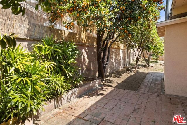 11842 Lindblade Street, Culver City, CA 90230