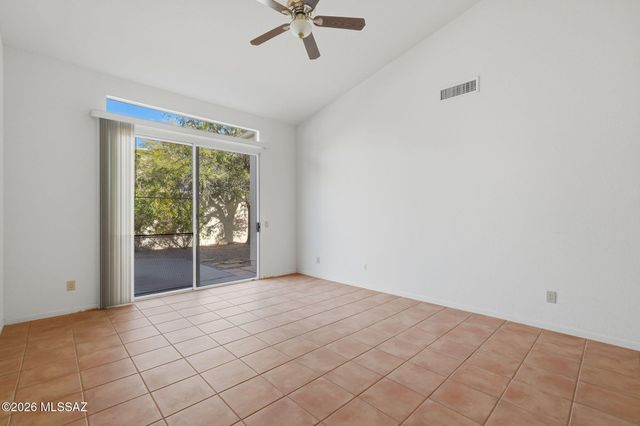 63670 E Edgeview Lane, Tucson, AZ 85739