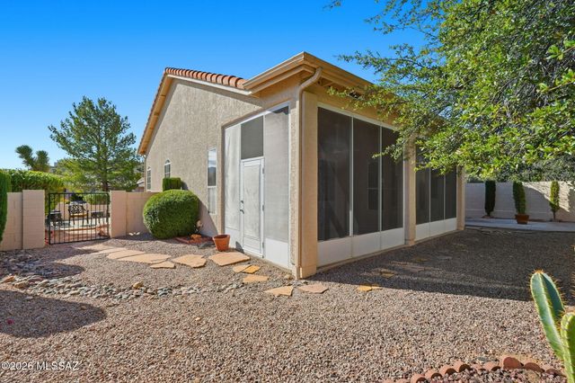 63670 E Edgeview Lane, Tucson, AZ 85739