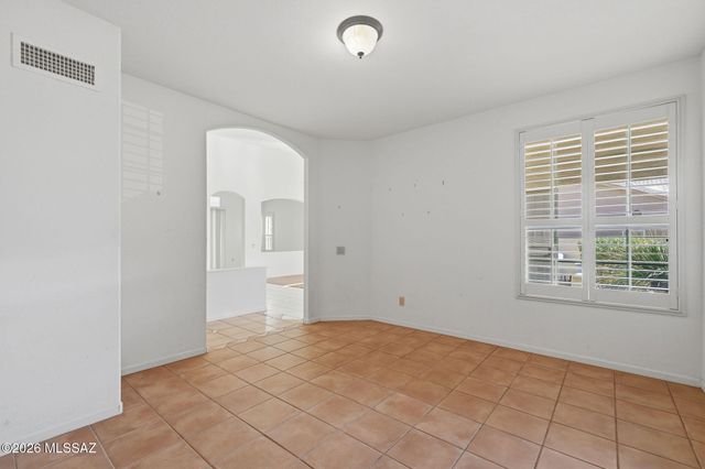 63670 E Edgeview Lane, Tucson, AZ 85739