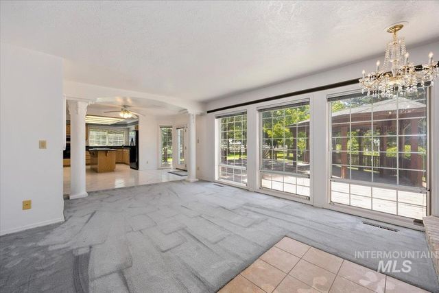 1672 Briarwood Ln, Twin Falls, ID 83301