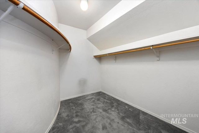 1672 Briarwood Ln, Twin Falls, ID 83301
