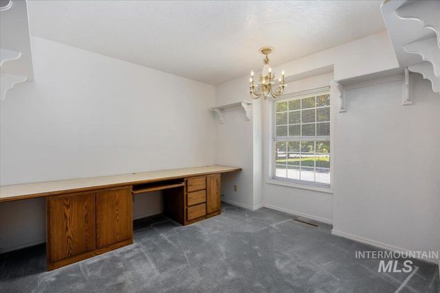 1672 Briarwood Ln, Twin Falls, ID 83301