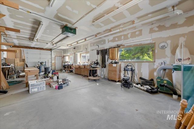 1672 Briarwood Ln, Twin Falls, ID 83301