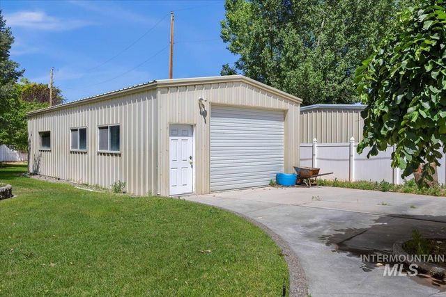 1672 Briarwood Ln, Twin Falls, ID 83301