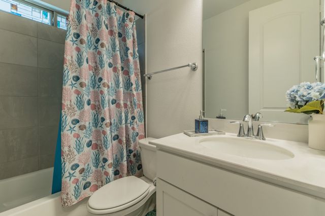 1418 Venture Drive, Northlake, TX 76247