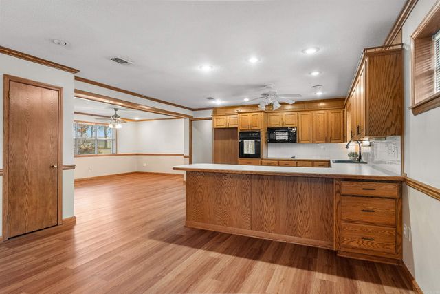 23 W St, Cabot, AR 72023