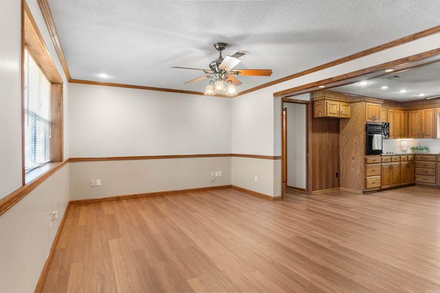 23 W St, Cabot, AR 72023