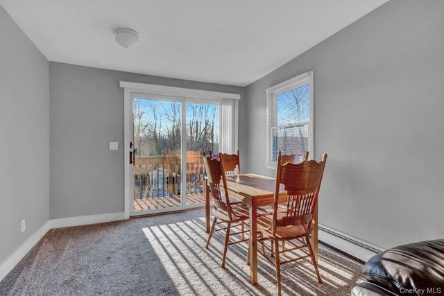 10 Eastport Manor Road, Eastport, NY 11941