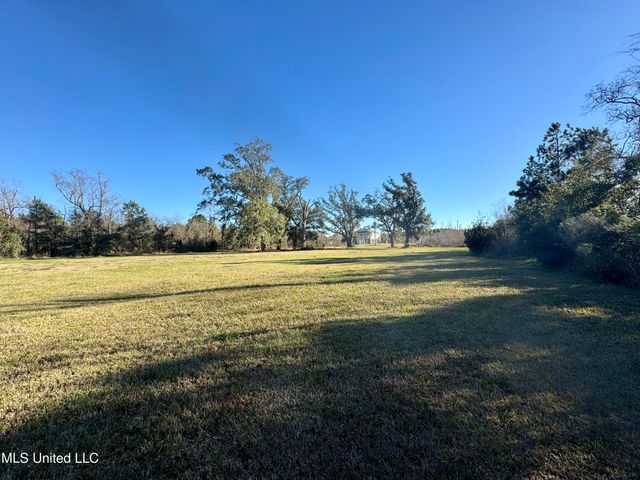 11219 Jordan River Drive, Bay Saint Louis, MS 39520