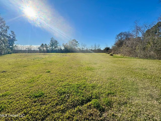 11219 Jordan River Drive, Bay Saint Louis, MS 39520