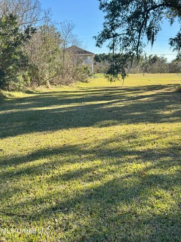 11219 Jordan River Drive, Bay Saint Louis, MS 39520