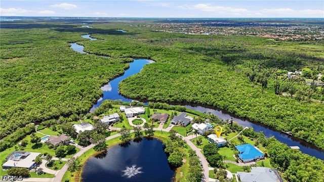 15636 Light Blue CIR, Fort Myers, FL 33908
