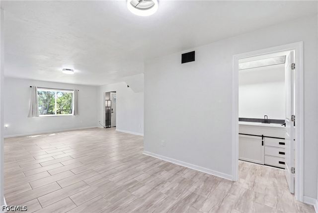 15636 Light Blue CIR, Fort Myers, FL 33908