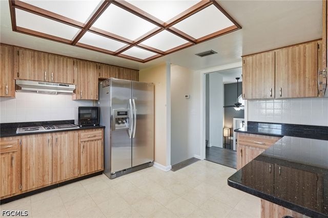 15636 Light Blue CIR, Fort Myers, FL 33908