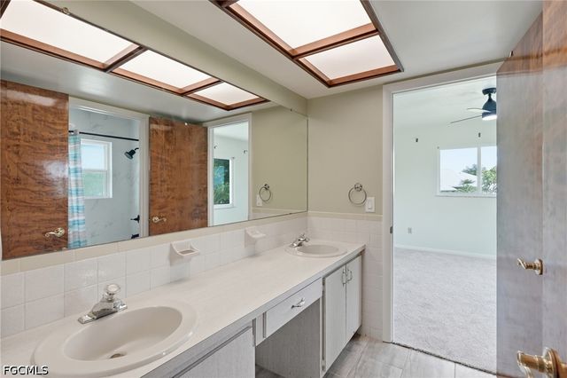 15636 Light Blue CIR, Fort Myers, FL 33908