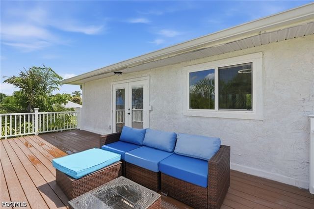 15636 Light Blue CIR, Fort Myers, FL 33908