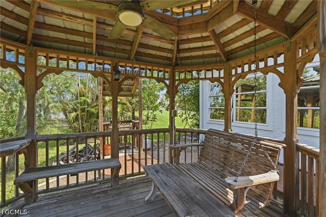 15636 Light Blue CIR, Fort Myers, FL 33908