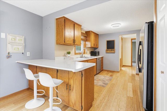 2235 Kilmer Lane N, Plymouth, MN 55441