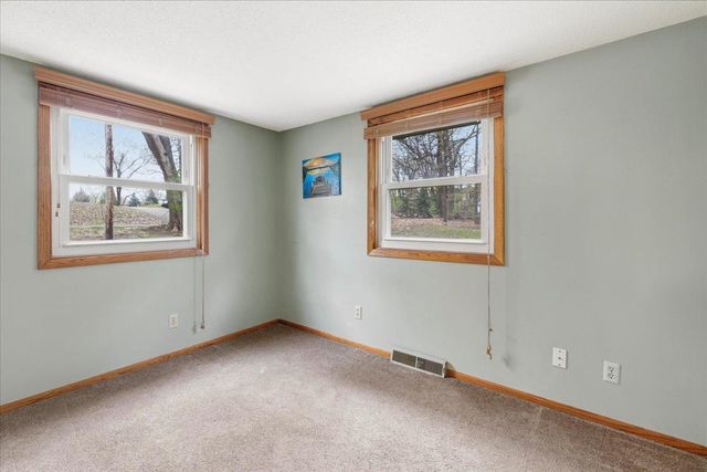 2235 Kilmer Lane N, Plymouth, MN 55441