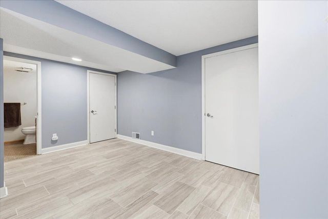 2235 Kilmer Lane N, Plymouth, MN 55441