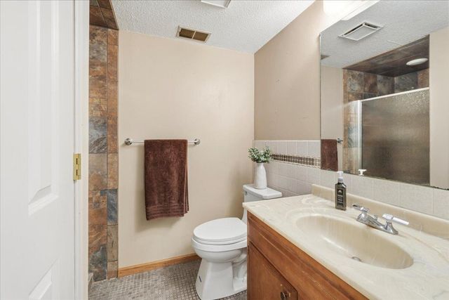 2235 Kilmer Lane N, Plymouth, MN 55441