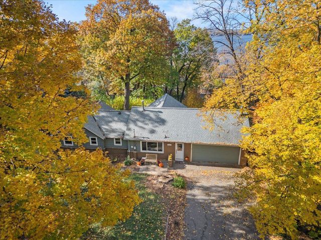 2235 Kilmer Lane N, Plymouth, MN 55441