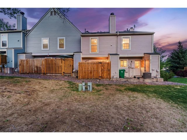 6738 S Independence St, Littleton, CO 80128