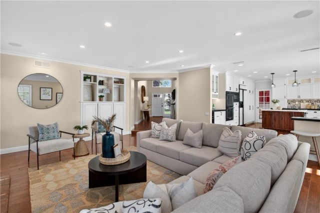 4204 E Townsend, Orange, CA 92867