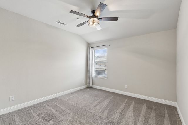 911 Ponds Edge Lane, Euless, TX 76040