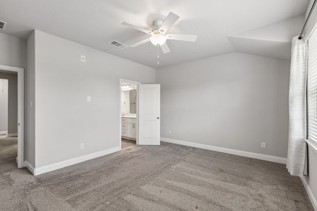 911 Ponds Edge Lane, Euless, TX 76040