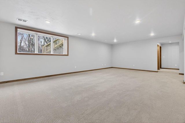 2564 N STELLITA CIRCLE, De Pere, WI 54115