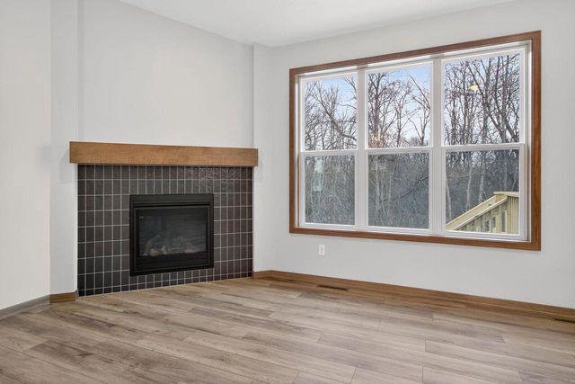 2564 N STELLITA CIRCLE, De Pere, WI 54115