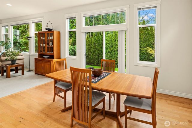 11787 159th Avenue NE, Redmond, WA 98052