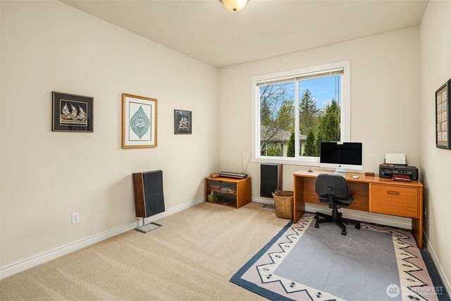 11787 159th Avenue NE, Redmond, WA 98052