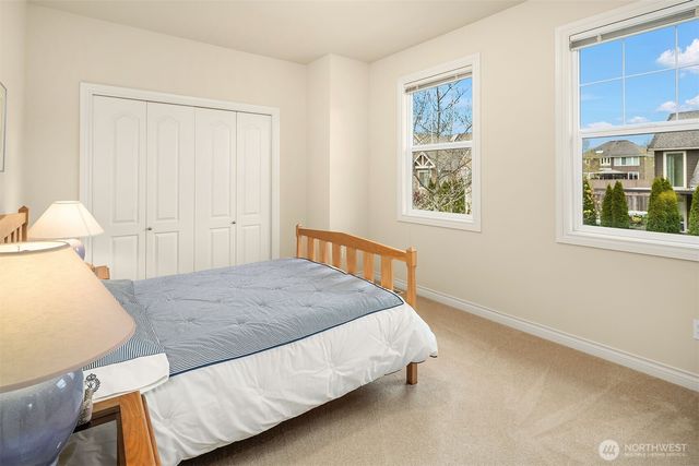 11787 159th Avenue NE, Redmond, WA 98052