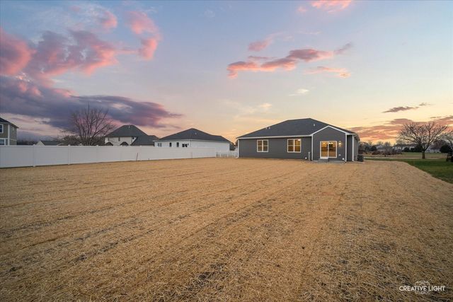 790 Cascade Drive, Marengo, IL 60152