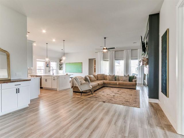 2255 Jackson Lane, Blanchard, OK 73010