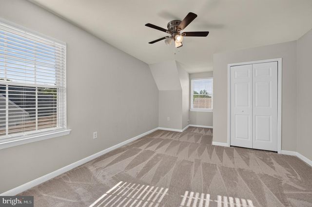 114 SUNSET DR, Mt Royal, NJ 08061