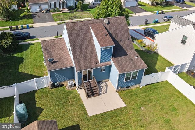 114 SUNSET DR, Mt Royal, NJ 08061