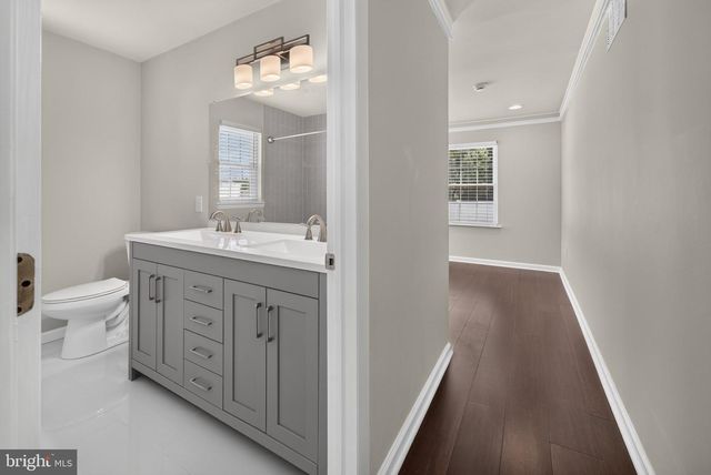 114 SUNSET DR, Mt Royal, NJ 08061